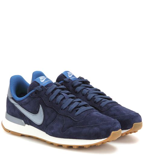 Nike Internationalist Sneakers .